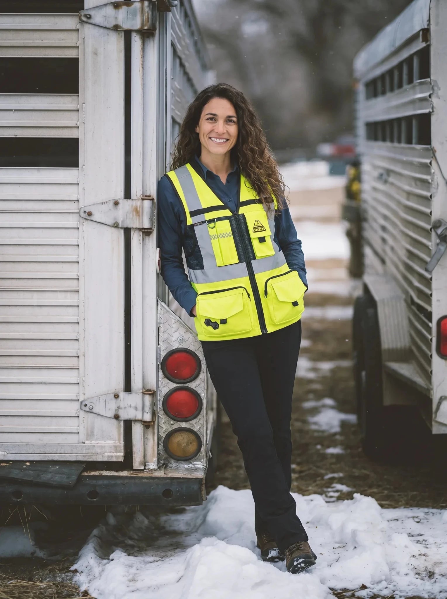 Chaleco Geólogo N1 Phoenix Peregrin Mujer – High Vis Premium - Anditek