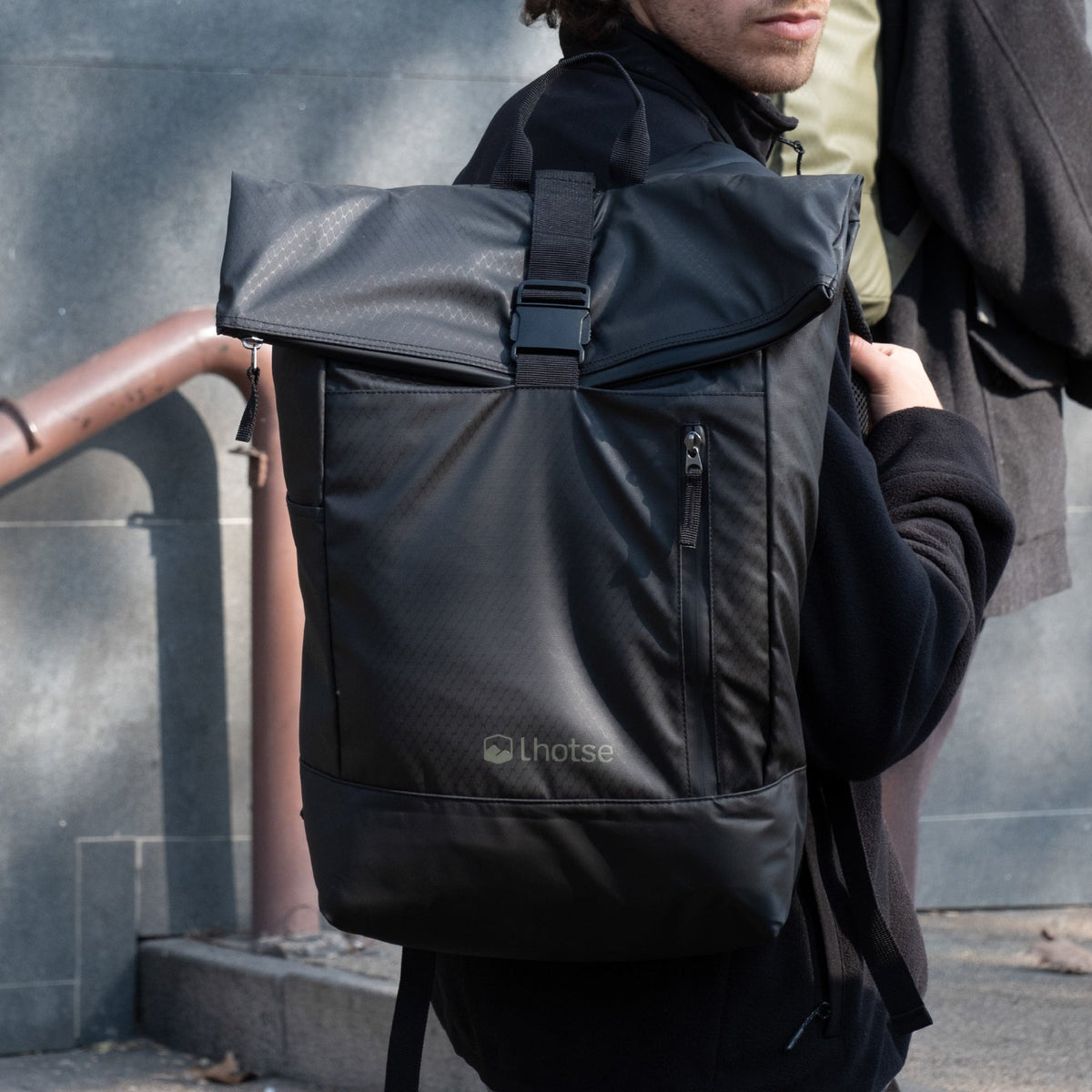 Mochila Roll Top Makalu 22L impermeable con porta notebook, Lhotse